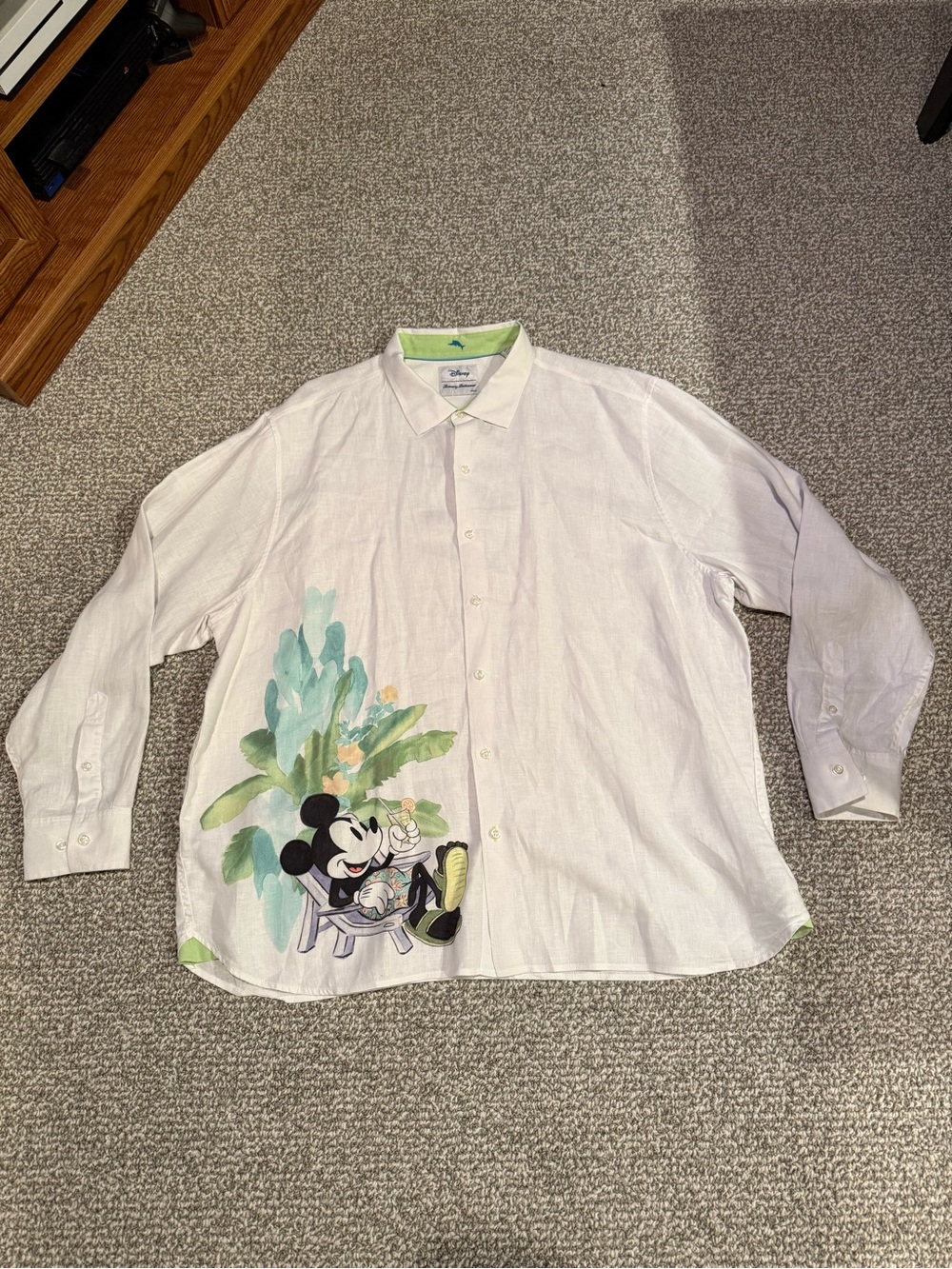 Disney Tommy Bahama Mickey Mouse Seaside Views Linen Shirt